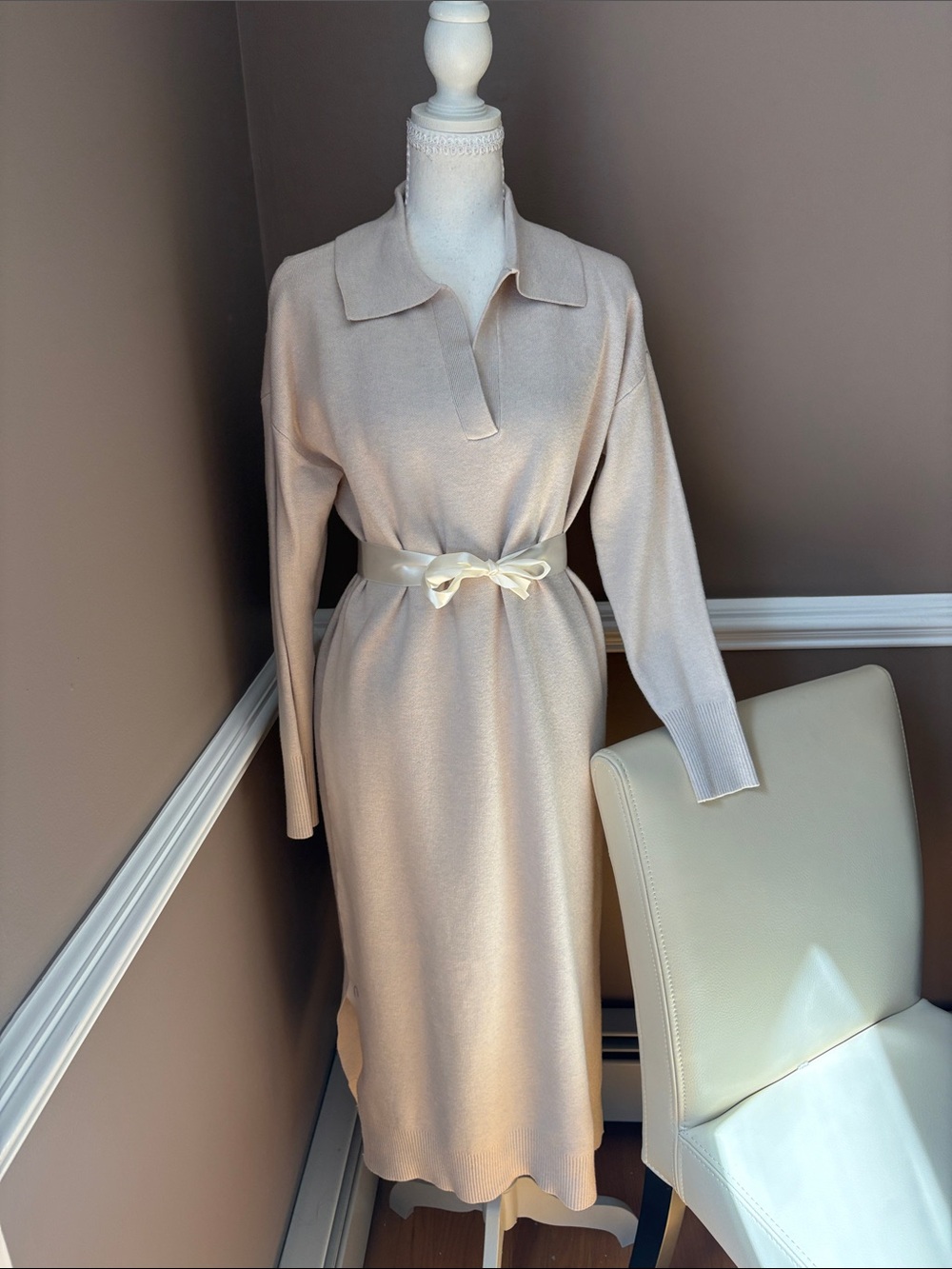 Tahari Light Beige Long Sleeve Polo Collar Knit Dress